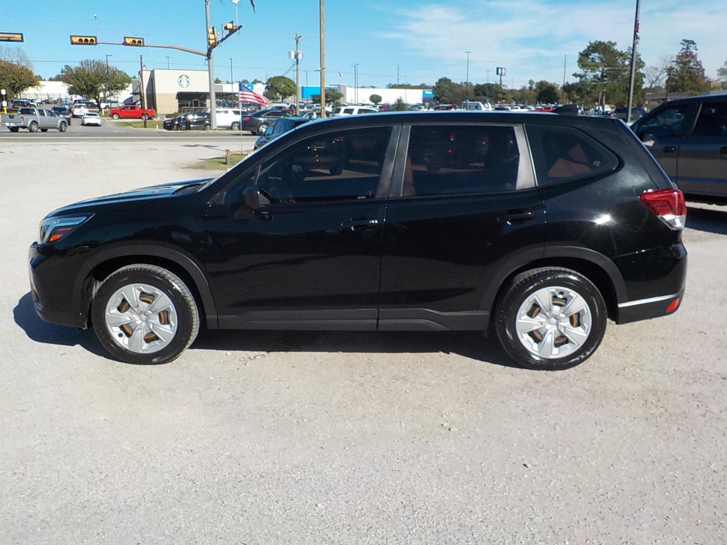 2021 Black /Black/Gray Subaru Forester (JF2SKAAC2MH) with an 2.5L engine, Automatic transmission, located at 1617 W Church Street, Livingston, TX, 77351, (936) 327-3600, 30.710995, -94.951157 - I love these Forester's!! Good for the family or go on a wilderness trip in the mountains! Take your pick! - Photo#4